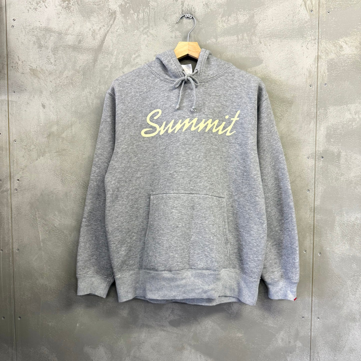SUMMIT プルオーバーパーカー
