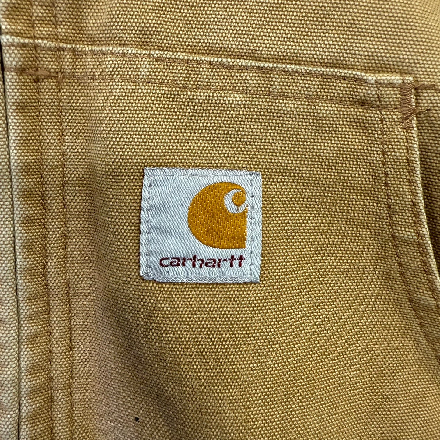 carhartt アクティブジャケット