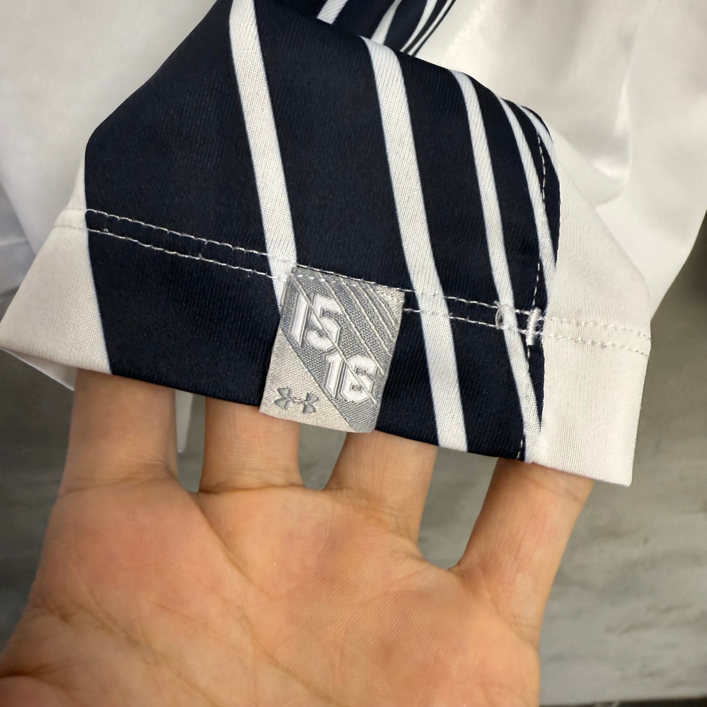 UNDER ARMOUR トッテナム ホットスパー ユニフォーム 長袖 サッカー