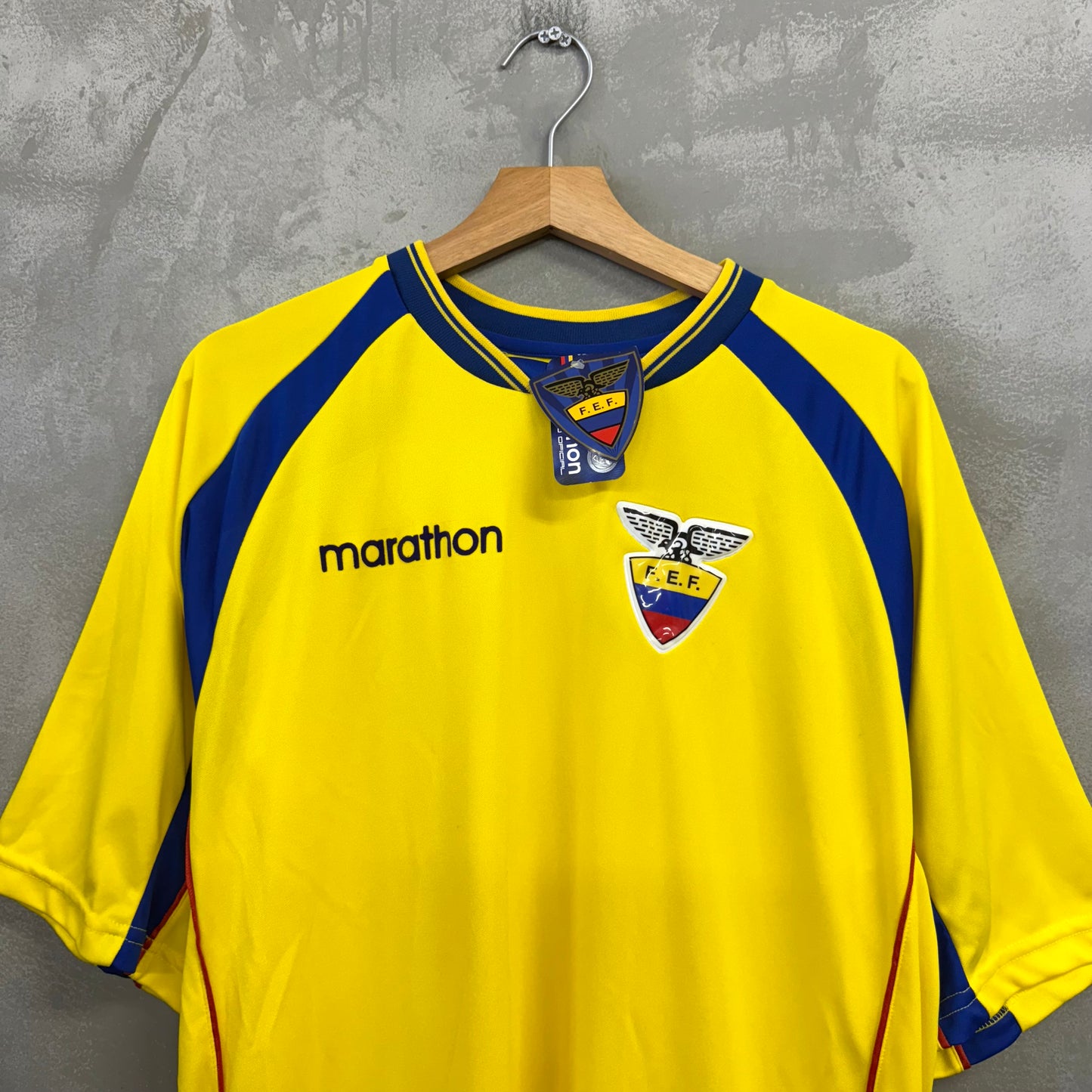 【新品】marathon エクアドル代表 ユニフォーム ゲームシャツ 2002年