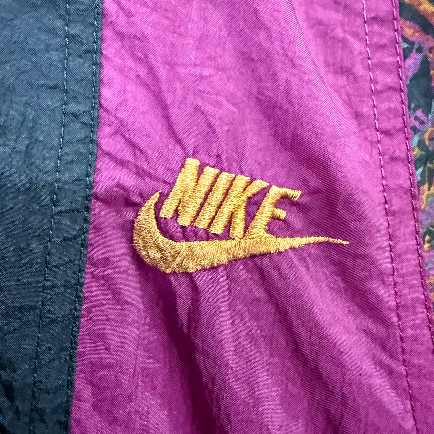 90's NIKE ナイロンジャケット クレイジーパターン
