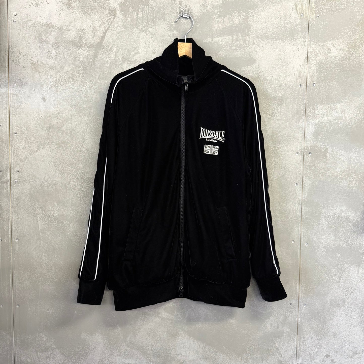 LONSDALE×メンズビギ ベロアトラックジャケット 刺繍 ロンズデール