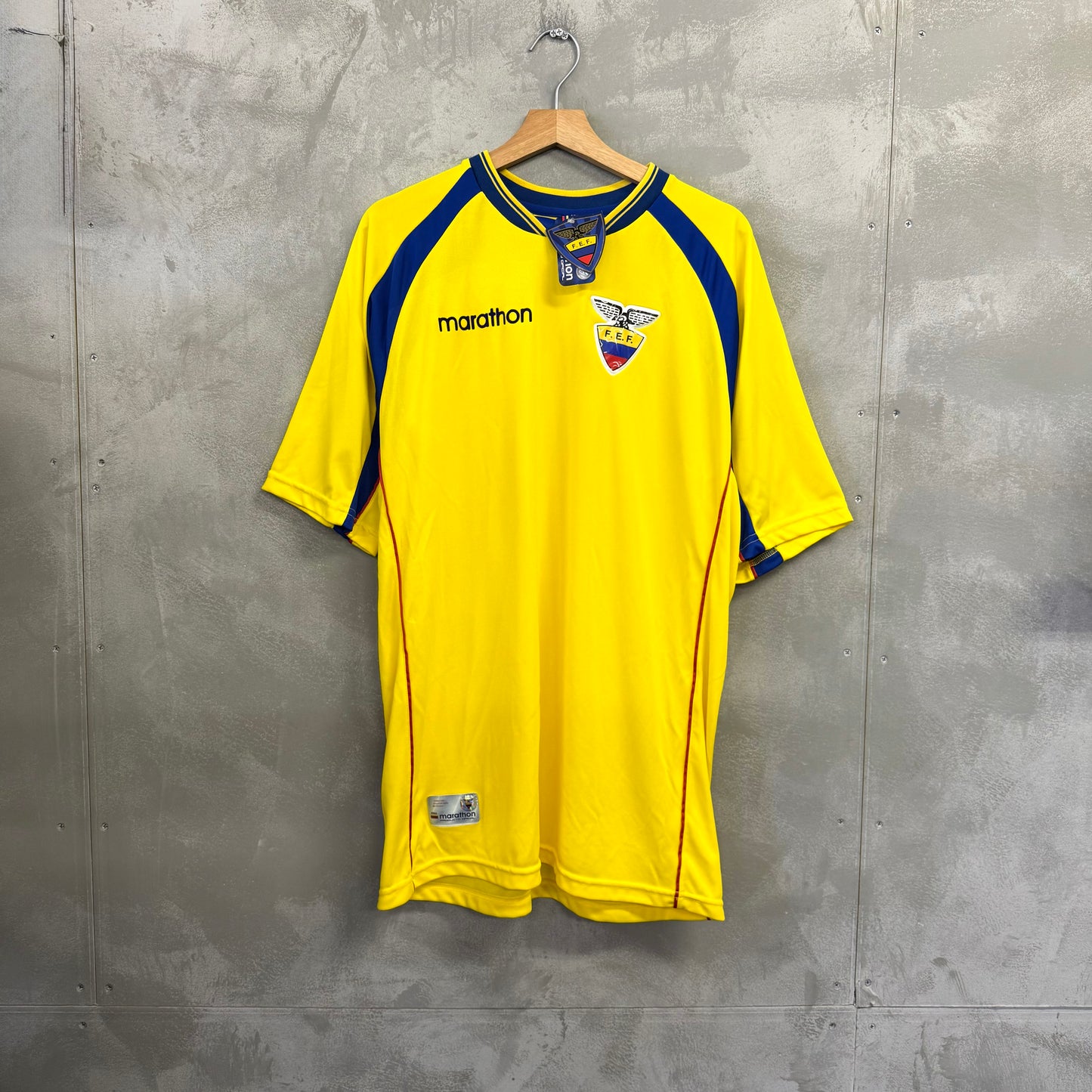 【新品】marathon エクアドル代表 ユニフォーム ゲームシャツ 2002年
